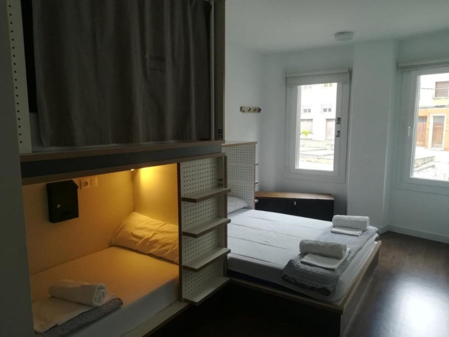 &Aacute;gora Hostel Estella