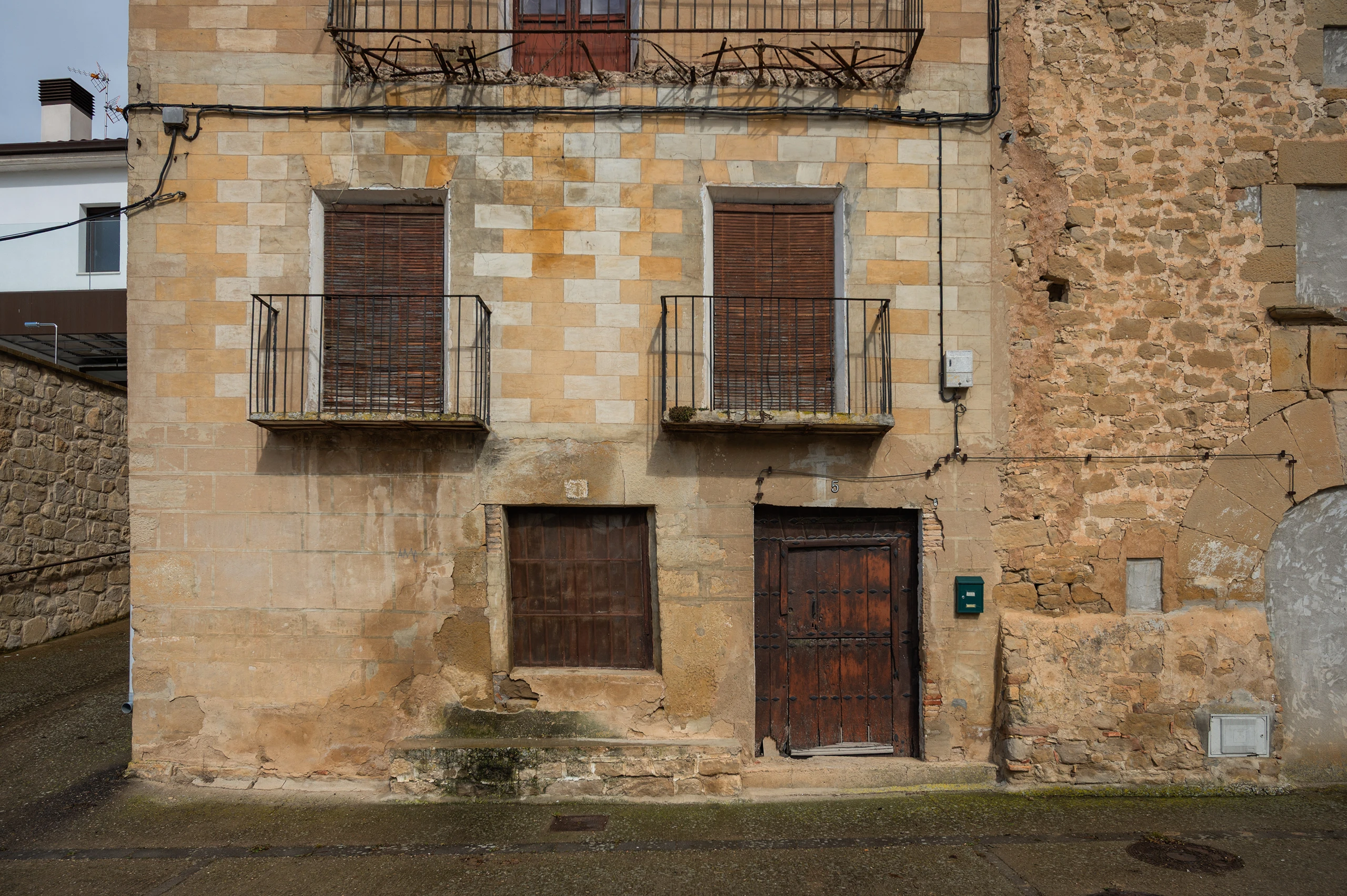 Ruinas conventuales y patrimonio con historia