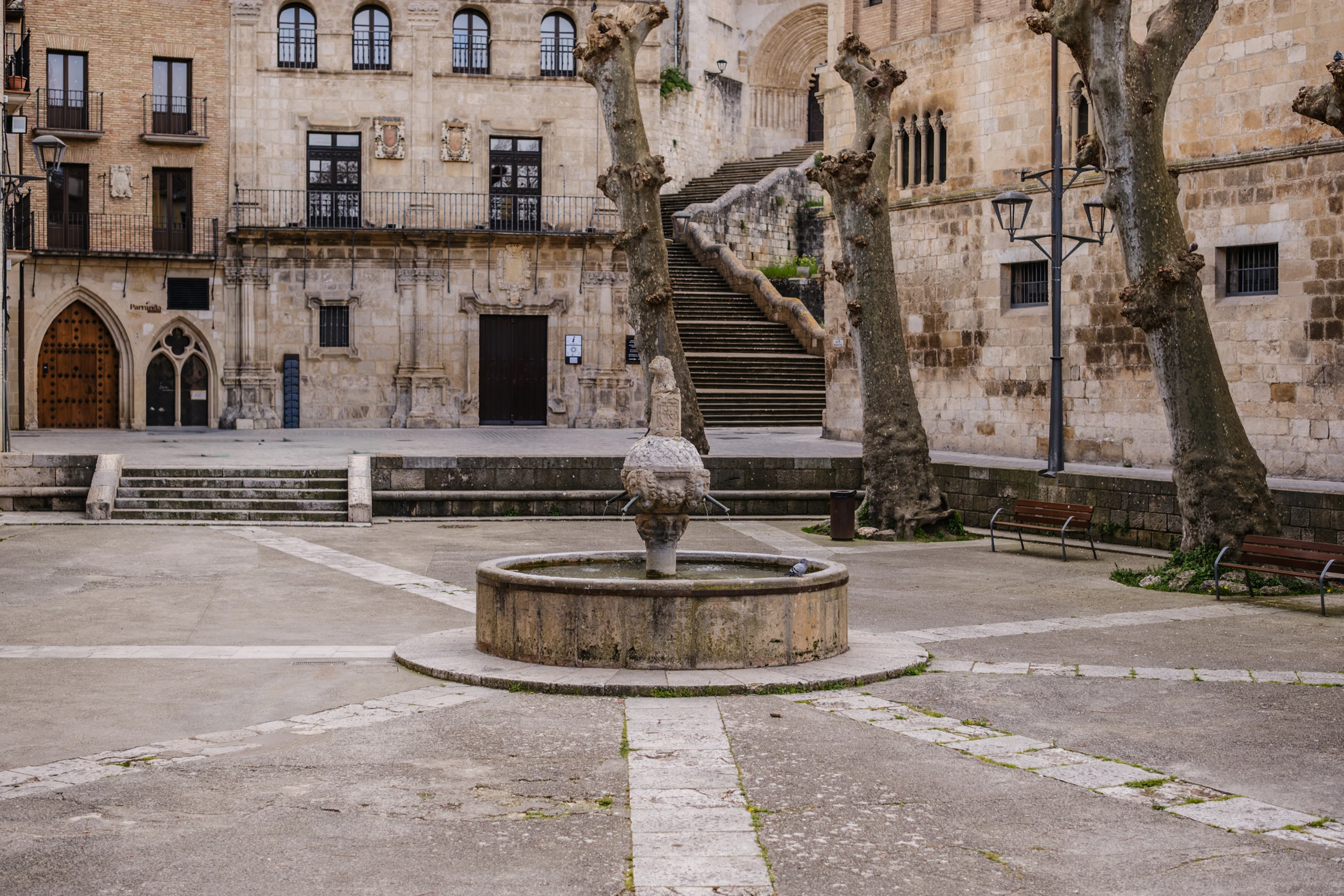 Fuente de la Mona