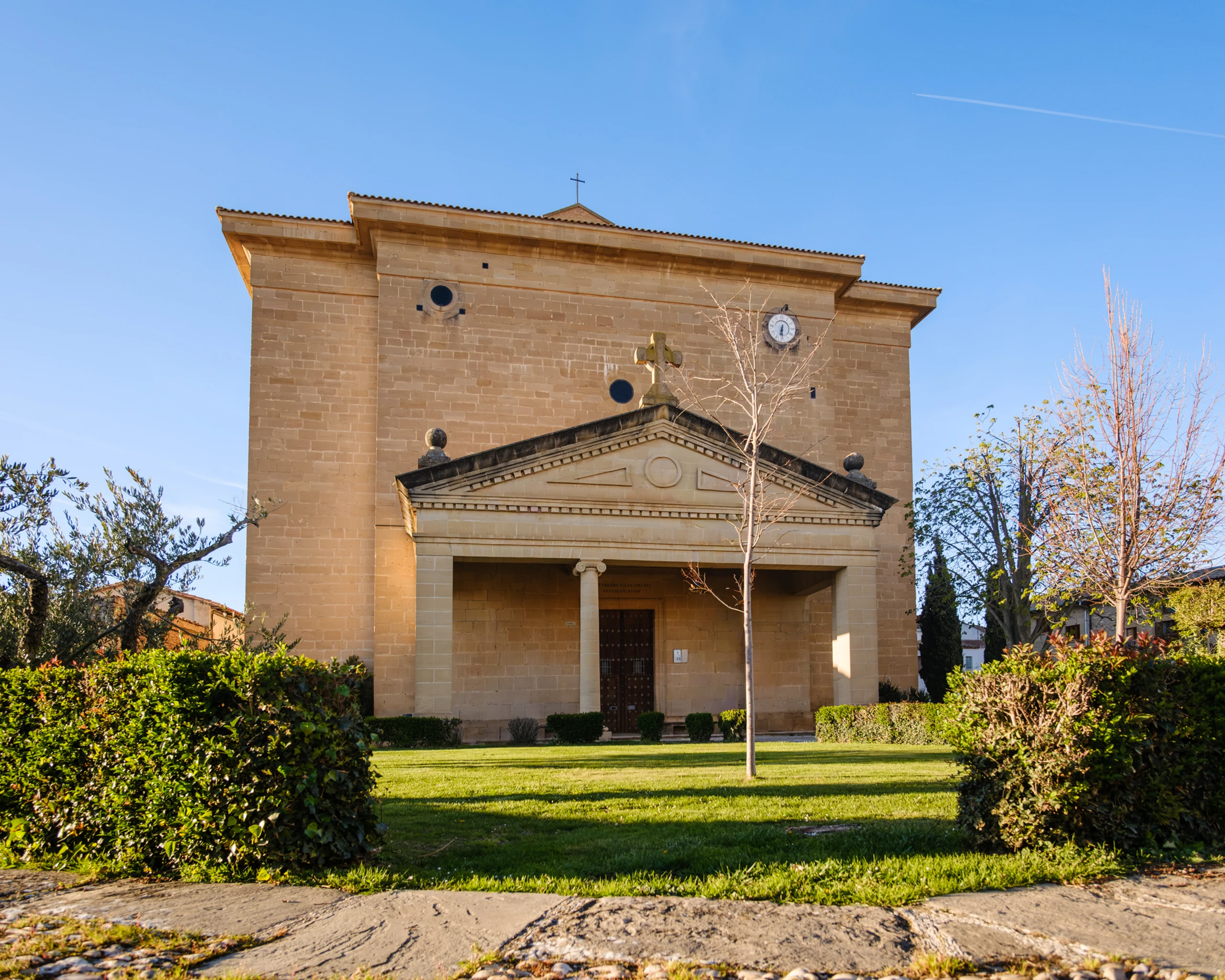 Un retablo renacentista anterior al propio templo