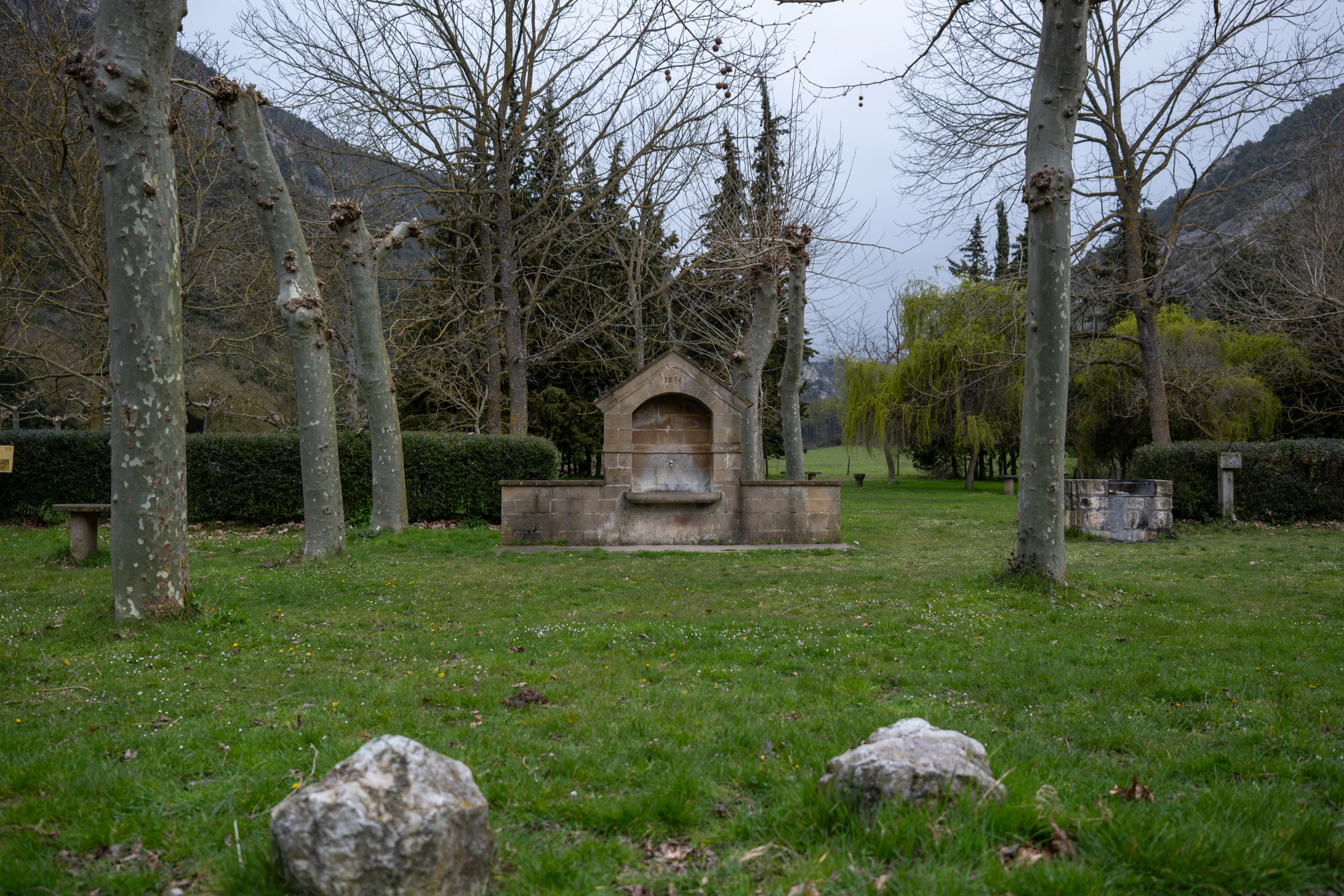 La iglesia de San Adri&aacute;n, origen del monasterio