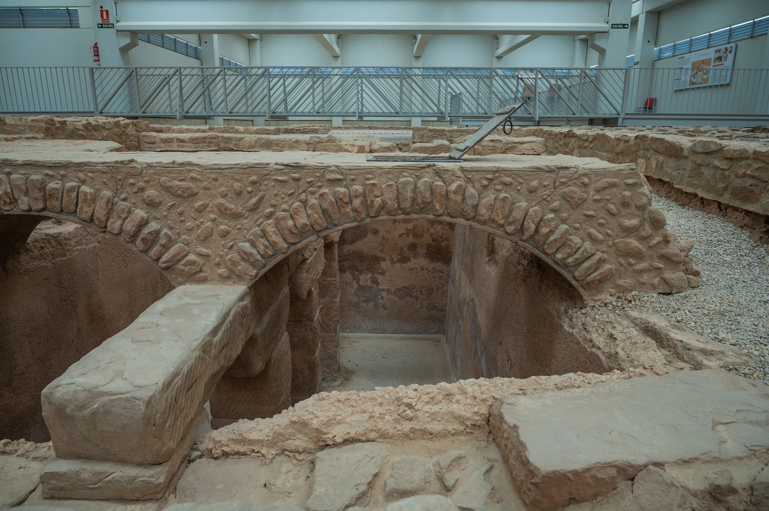 Una gran instalaci&oacute;n vitivin&iacute;cola romana
